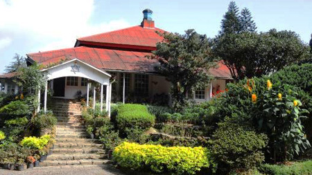 Get More, Pay Lesst on Darjeeling Hotel Booking
