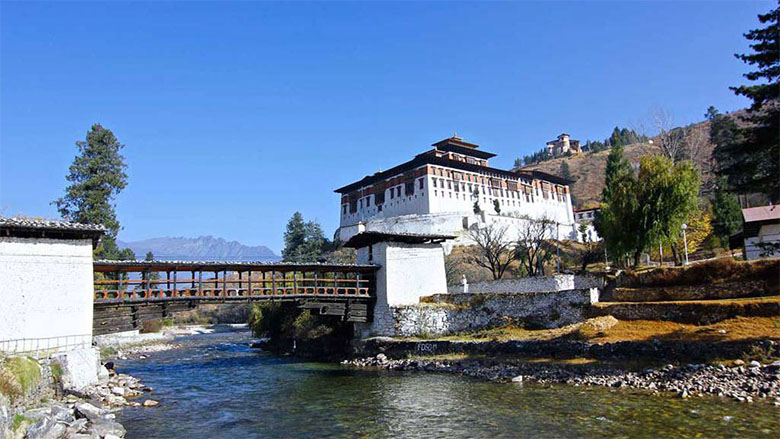 Image of Rinpung Dzong