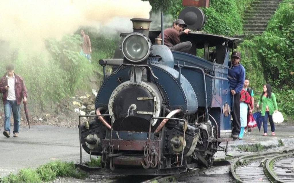 Toy Train Darjeeling