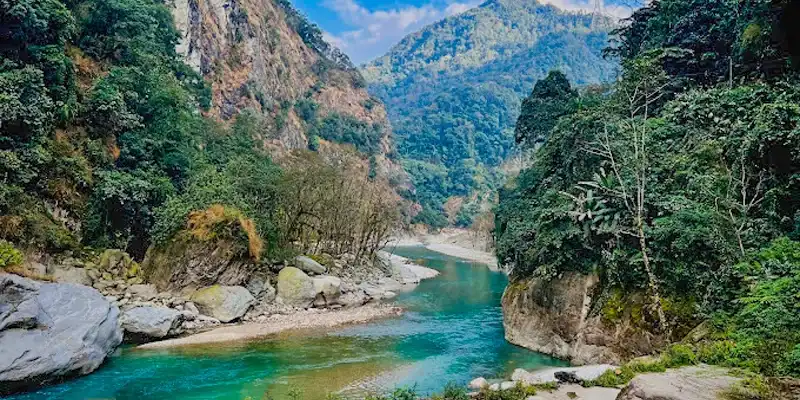Hero image for tshlamthang