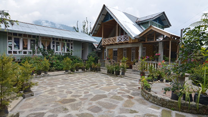 Sukhim Village retreat