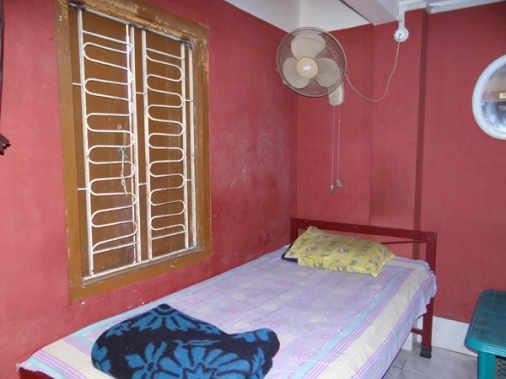 Single Bed Ordinary Non-AC Room