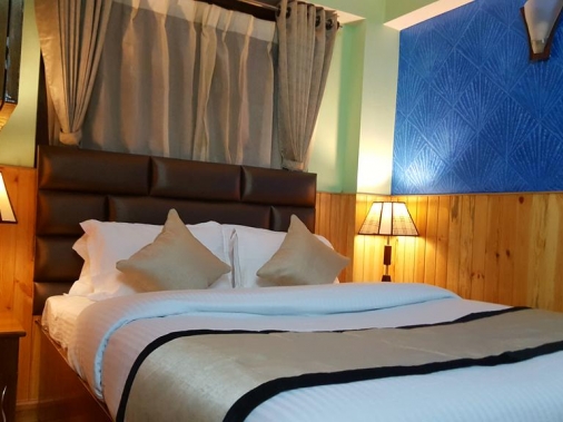 Book Non-AC Standard Double  at Mount Royale, Darjeeling