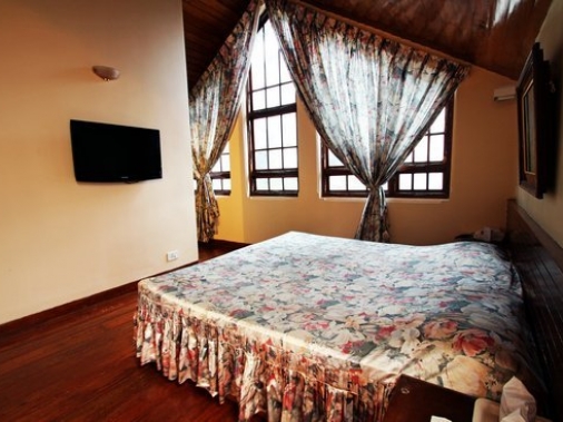 Book Non-AC Double Room at The Oriental, Sikkim