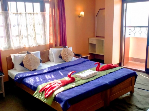 Book Non-AC Super Deluxe (Kanchenjangha view with balcony) at Hill Crown Retreat  , Darjeeling