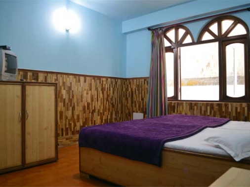 Book Non-AC Super Deluxe Double Bed at Blue Bell, Sikkim