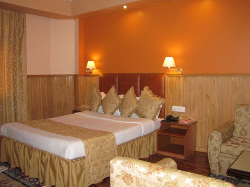 Book Non-AC Deluxe Room at Yarlam Resort, Sikkim