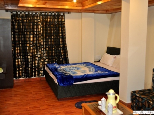 Book Non-AC Deluxe (2nd/3rd Fl.) at Hotel Dreamland, Darjeeling