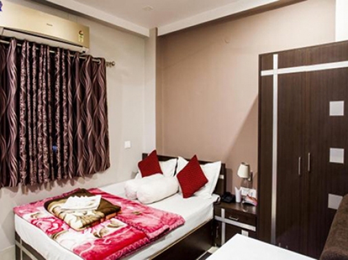 Sundaram Executive single Occupancy AC Room