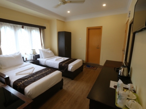 DELUXE TWIN BEDDED ROOM AC Room