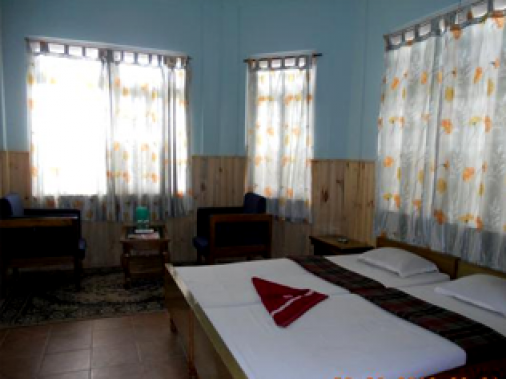 Book Non-AC One Family Room with CP at Alkananda Resort, Darjeeling