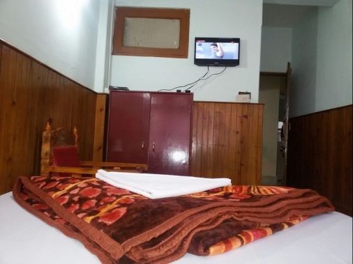 Book Non-AC Double Bed Room at Hotel Mall Point, Darjeeling