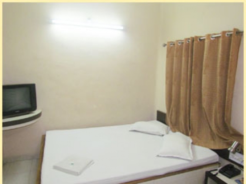 Book Non-AC Double Bed at Hotel Swastik Regency , Siliguri